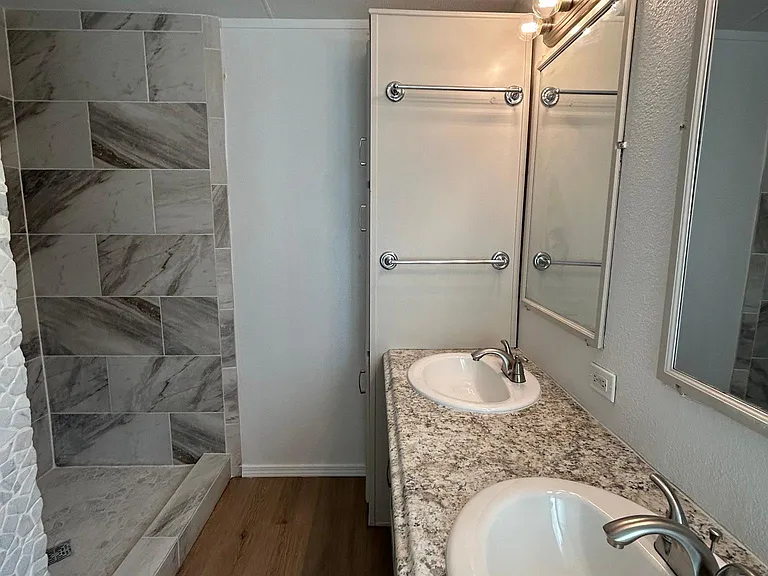 17 Meadow Lake Rd #16 — Photo 8
