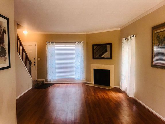 2nd image of 1620 Wellington Pl APT 201
