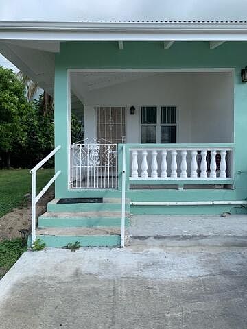 1st image of 256 Pelican Dr