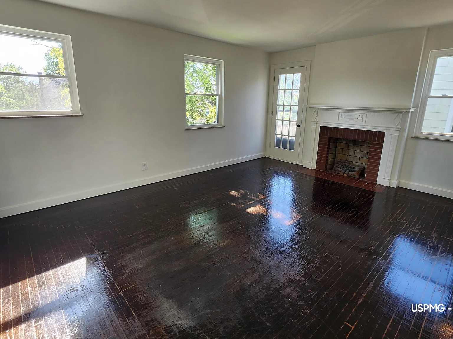 Homestead Place, 2419 (45211) - 2 — Photo 1