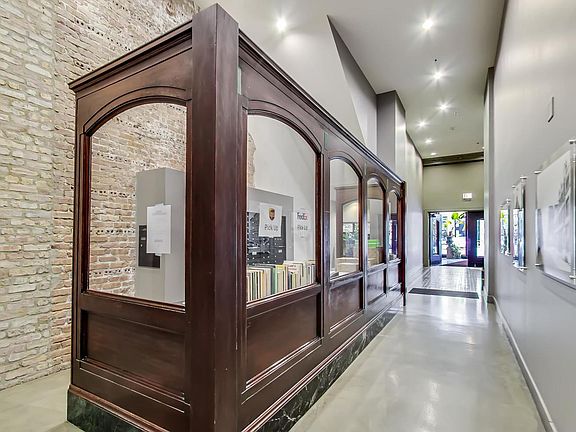 5th image of 2303 S Michigan Ave APT 211