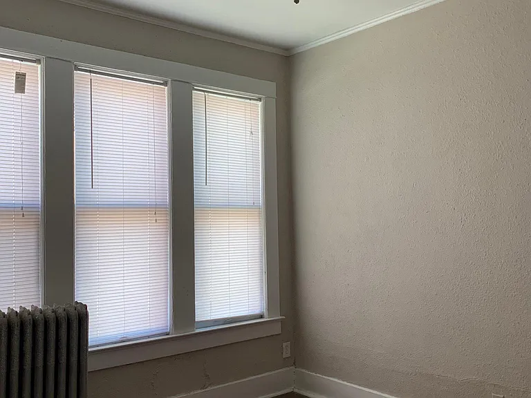 1733 Poplar Ave #7 — Photo 5