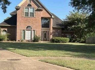 1628 S Lexington Dr, Bossier City, LA 71111