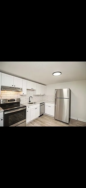 2 bed, 1.0 bath, 775 sqft, $2,050 — Photo 4