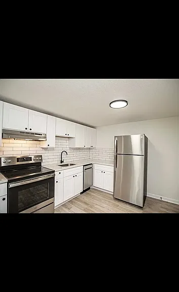 103 S Policy St #10 — Photo 4