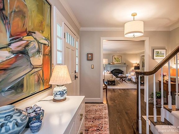 5th image of 3311 Woodlea Dr