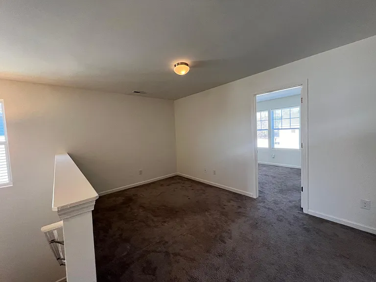 603 Falls Ln — Photo 15