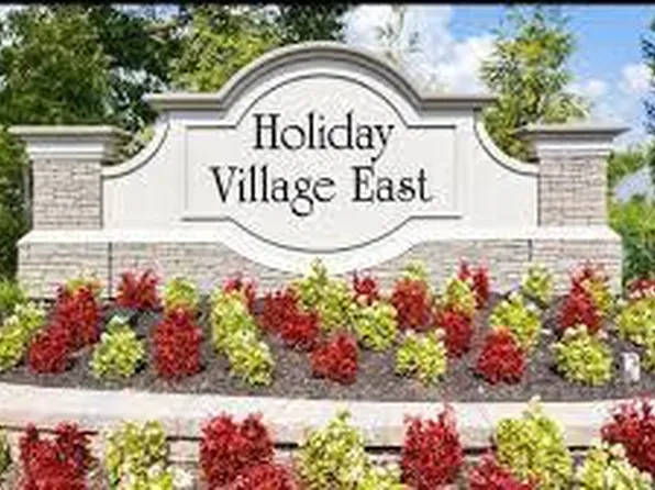 2702 Bluegrass Dr #B, Mount Laurel, NJ 08054