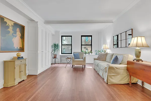 Sold by Compass | media 9