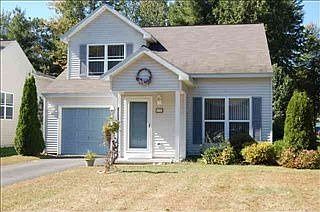 1st image of 72 Skylark Dr