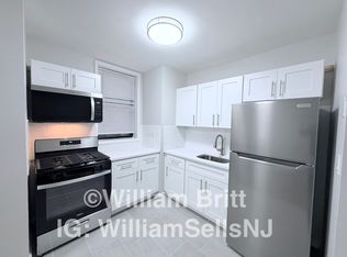 153 49th St APT 2B, Union City, NJ 07087