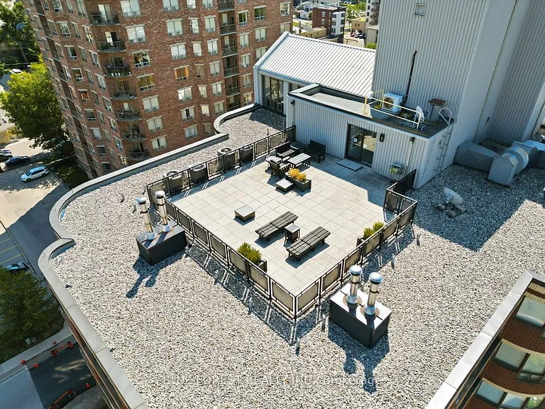 7 Picton St #904 — Photo 46