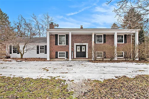 13428 Sequoia Ln Photo 1