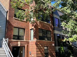 3910 N Janssen Ave #G, Chicago, IL 60613