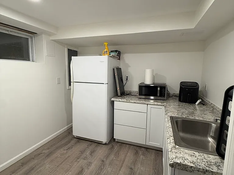14027 Grayson Rd — Photo 7