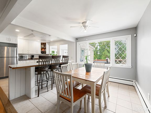 3rd image of 21 Fountain Terrace