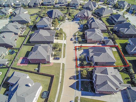 2nd image of 27115 Mossy Canyon Ln