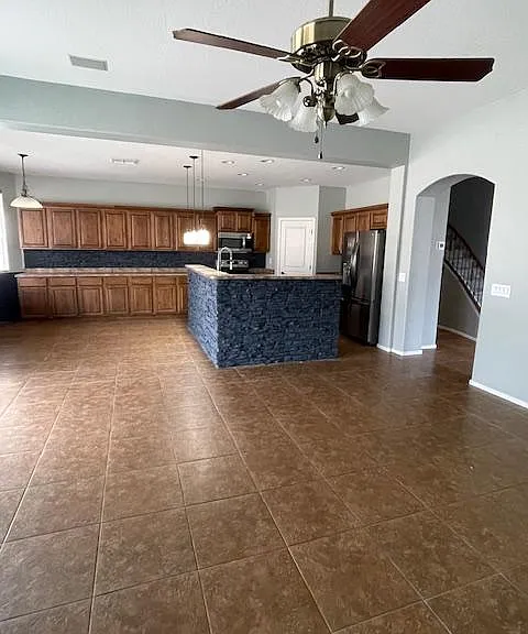 21934 W Lasso Ln — Photo 13
