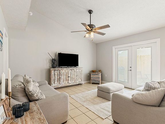 4th image of 11705 Cabana Ct