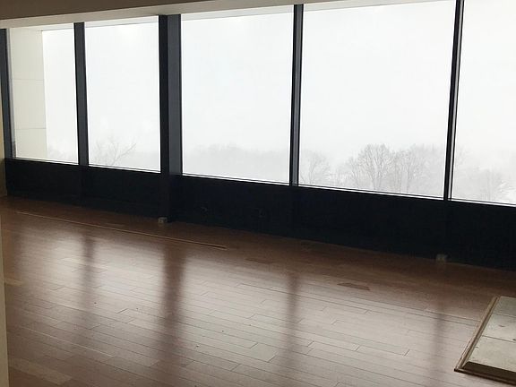 2nd image of 700 W 31st St #One