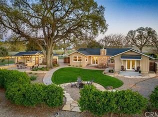 5680 El Pomar Dr, Templeton, CA 93465