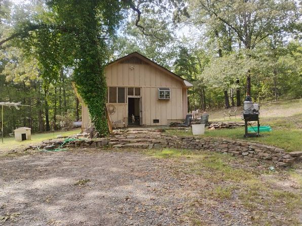 231 Old Springfield Rd