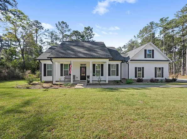 1305 Ridgeway Rd, Lugoff, SC 29078