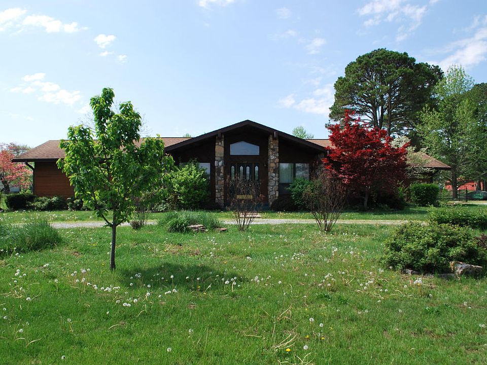 1st image of 112 Myers Dr
