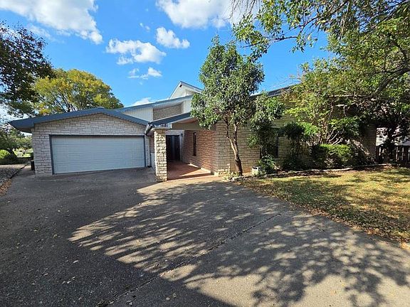 2nd image of 2212 Rock Creek Dr