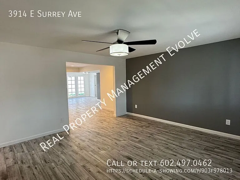 3914 E Surrey Ave — Photo 4