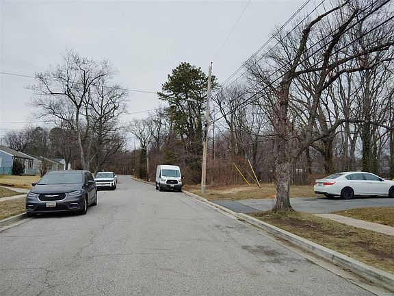 5th image of 1913 Norwich Rd