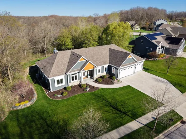 1414 Hummingbird COURT, West Bend, WI 53090