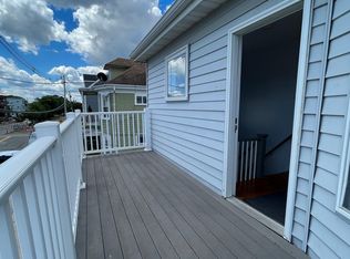 40 Beckford St #2, Beverly, MA 01915