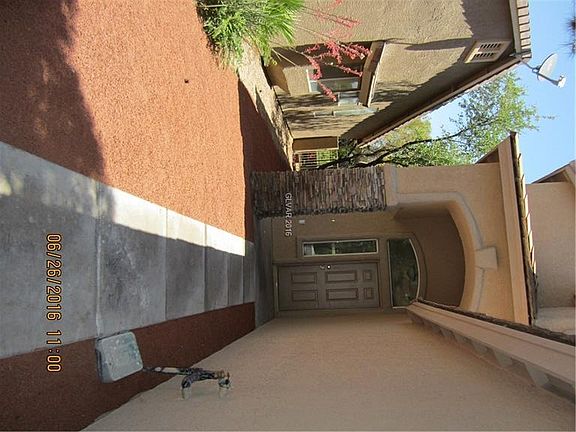3rd image of 1632 Eagle Peak Way