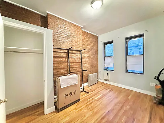 Rented by Doorway NYC, LLC | media 13