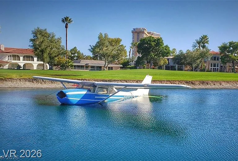 3160 Bel Air Dr — Photo 34