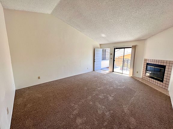 3rd image of 3957 32nd St APT 6