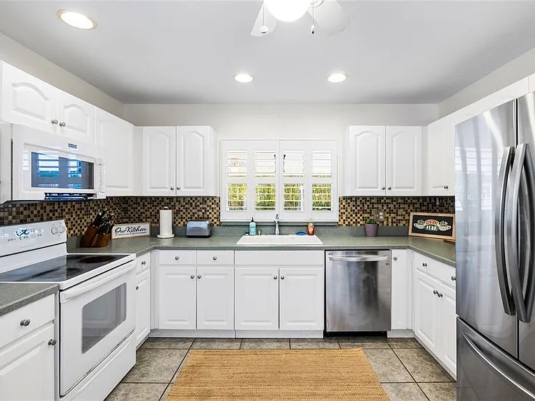 304 N Matanzas Ave — Photo 28