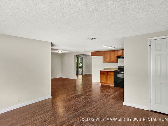 3rd image of 5819 Tusk Ct