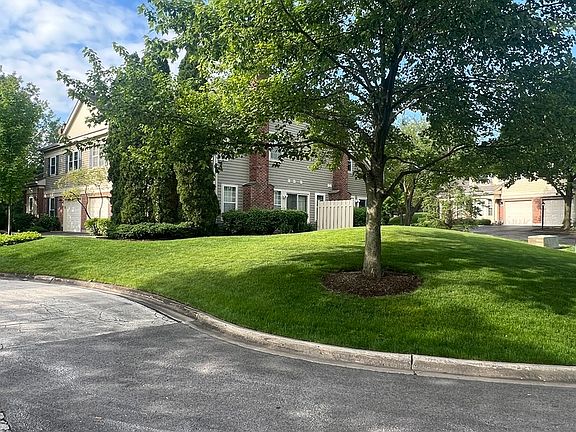 3rd image of 227 Bent Creek Ct