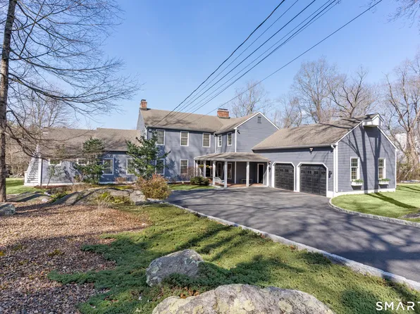 14 Windermere Lane, Stamford, CT 06902