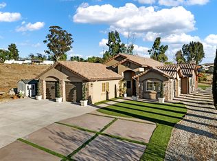 7957 Bevin Ln, El Cajon, CA 92021