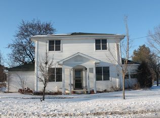 302 W Sycamore St, Millington, IL 60537