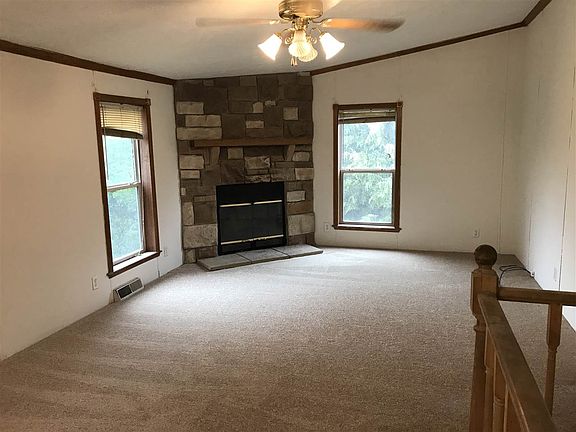 4th image of 11115 Lakeview Dr