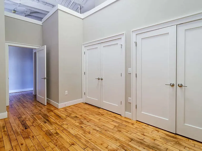 117 S 14th St — Photo 39