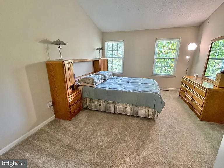 335 Danbury Ct #335 — Photo 20