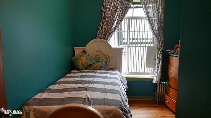 Sold by Citi Habitats | media 5