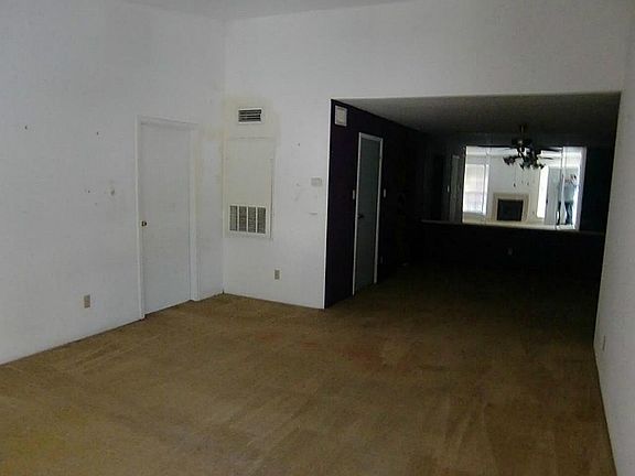 3rd image of 7400 Bellerive Dr APT 1812