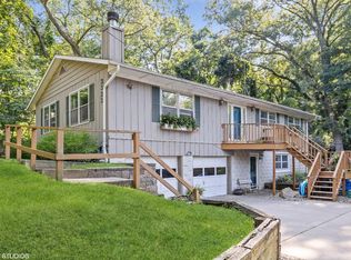 3323 Duneland Dr, Michigan City, IN 46360
