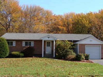 141 Westfield Dr, Holliston, MA, 01746